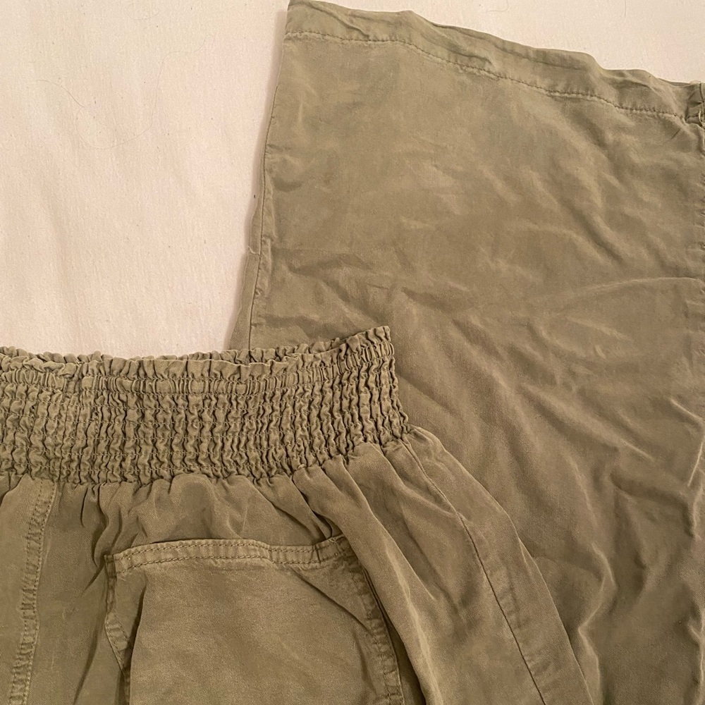 F21 Flowy Pants